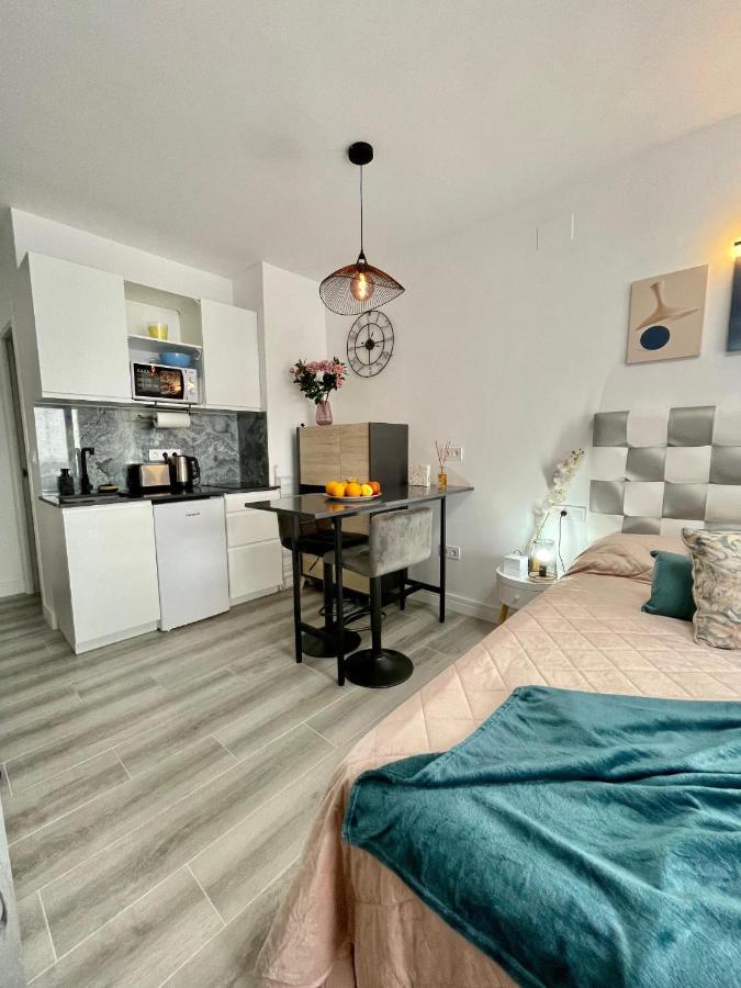 Acuarela Estudio, 1ª Linea, Vista Al Mar, Piscina كاليبي المظهر الخارجي الصورة